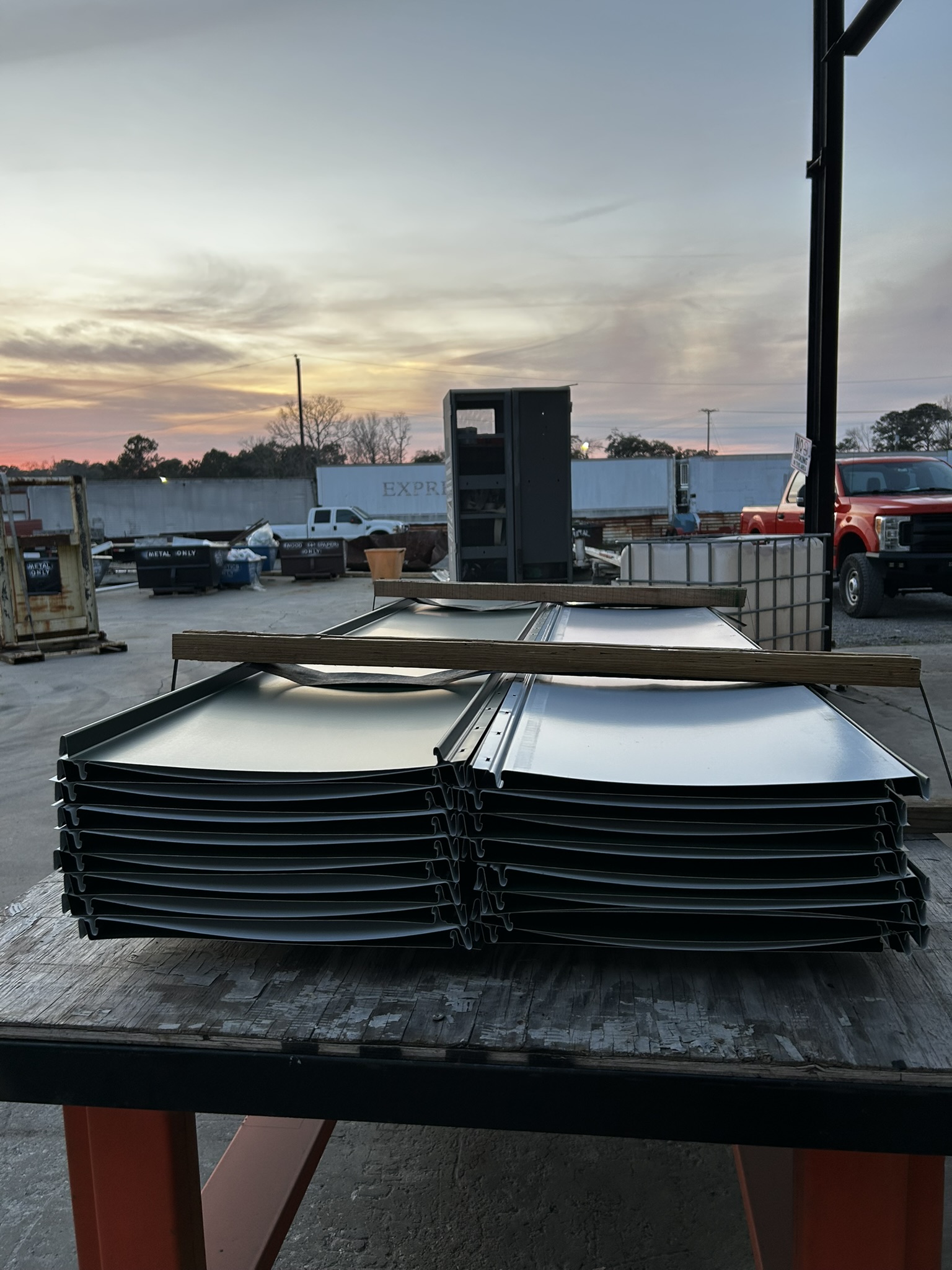 Ivy Green Master Rib