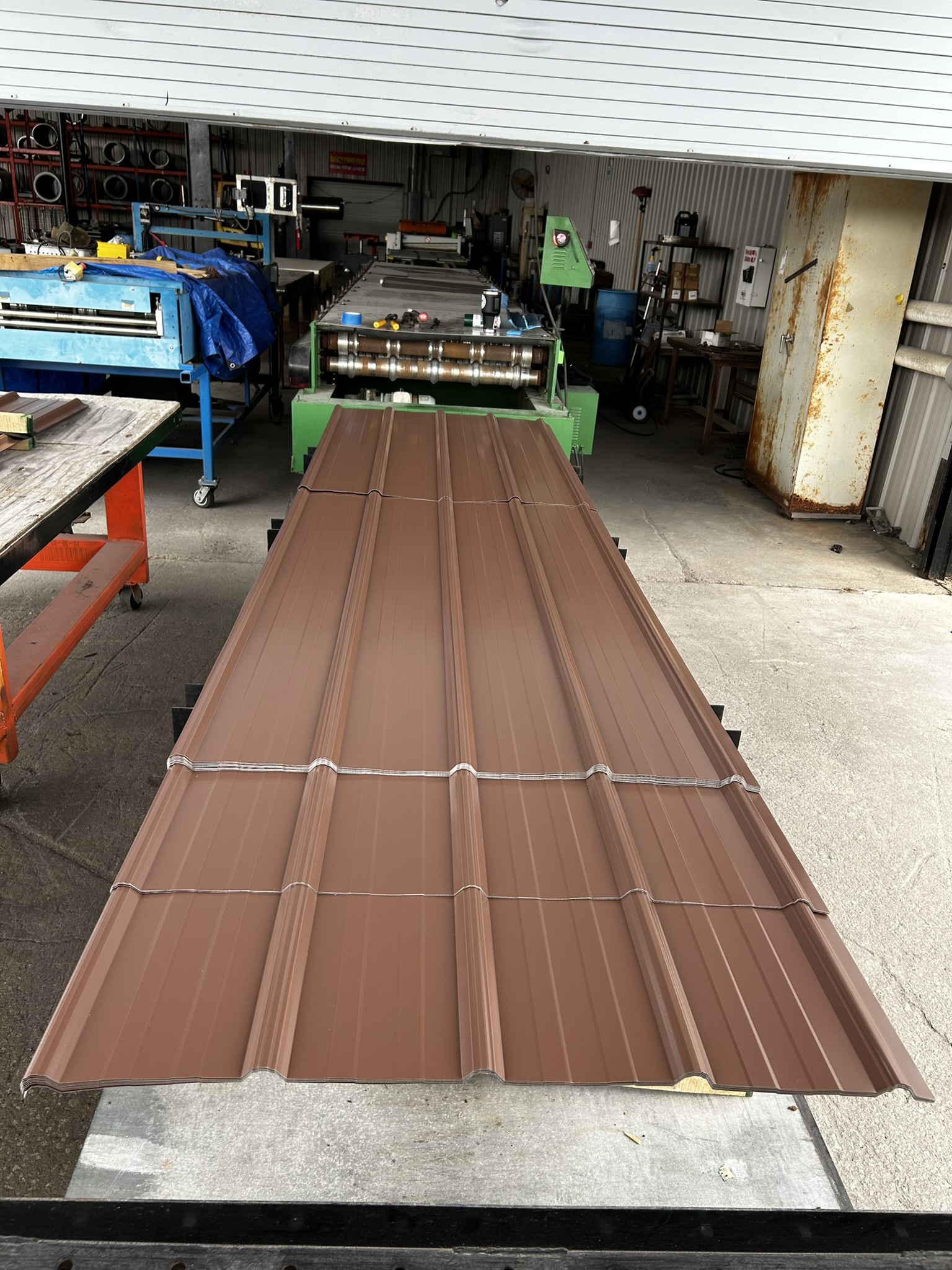 Koko Brown Master Rib Stacked