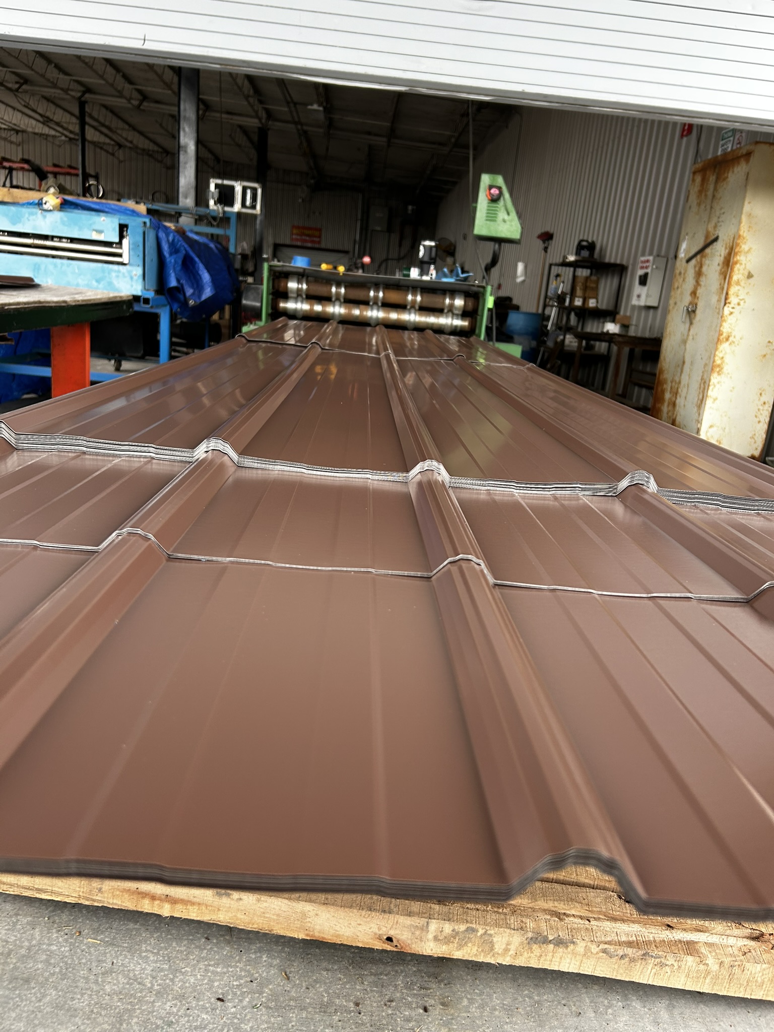 Koko Brown Master Rib Loading